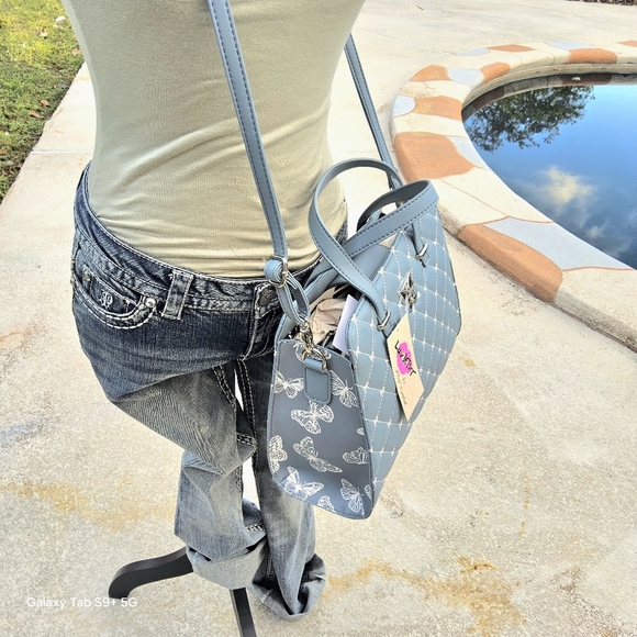 NWT DENIM n WHITE COLORED LUV BETSEY BUTTERFLY EMBROIDERED SATCHEL - Picture 4 of 7